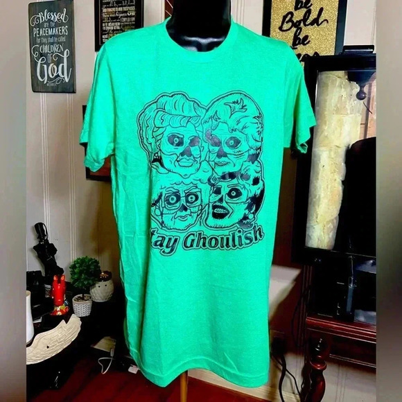 "Stay Ghoulish" Graphic Tee - Unique Horror Design - Picture 1 of 3